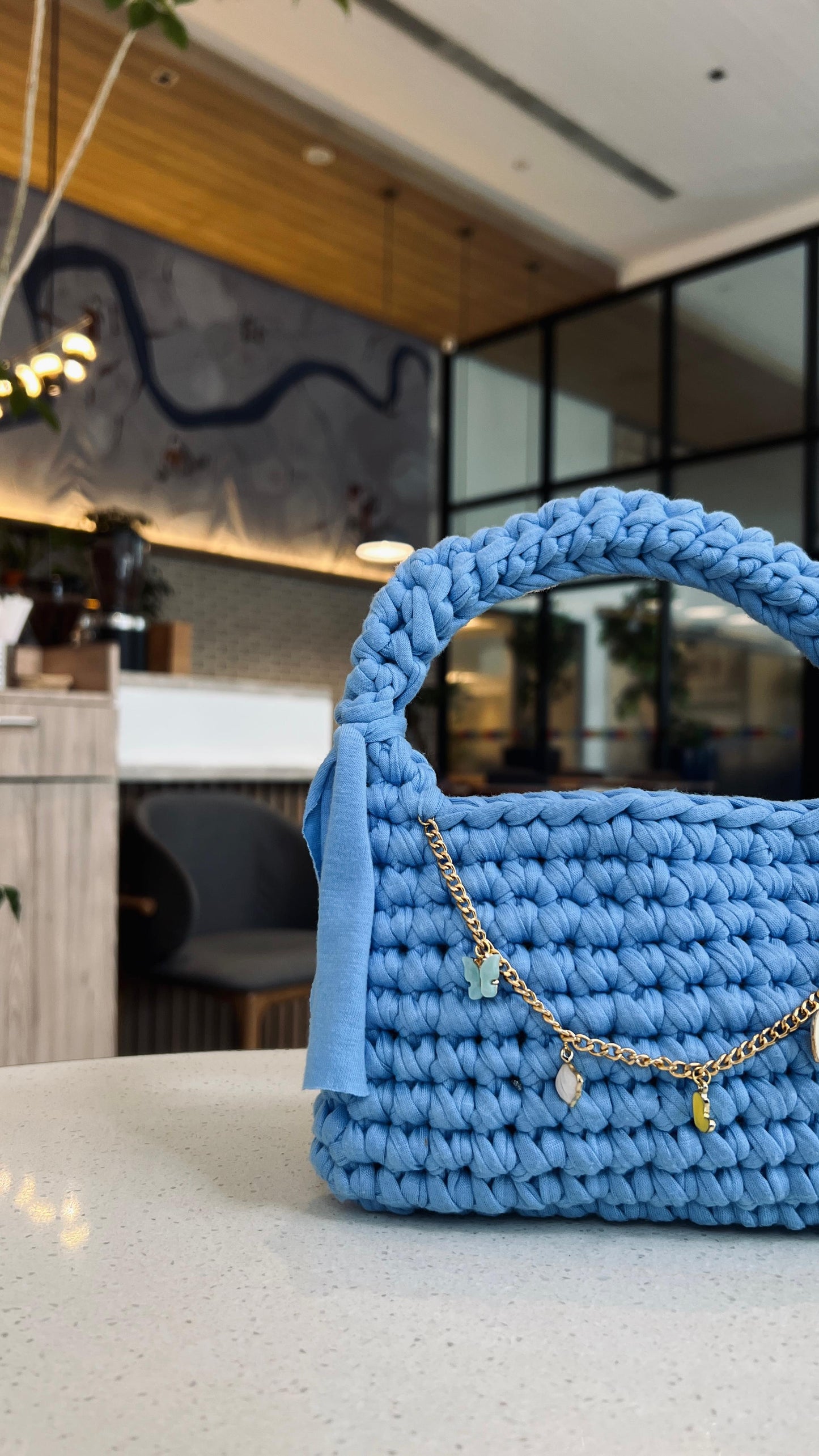 CharmLoop Crochet Handbag – Pastel & Bold Edition